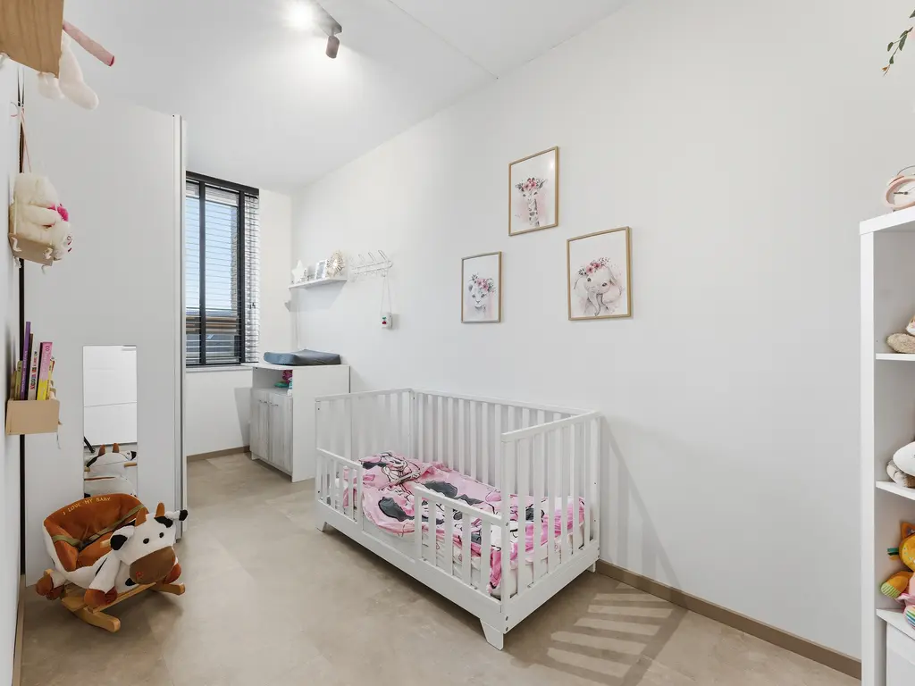 Zwembaan 64, VLAARDINGEN