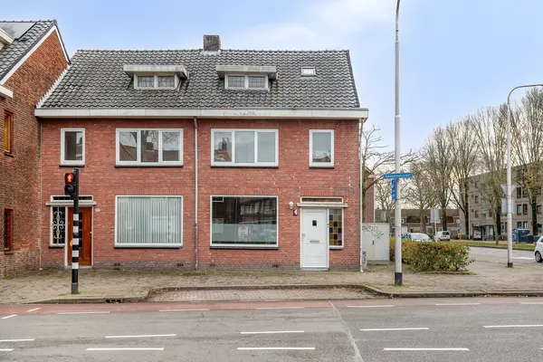 Kwaadeindstraat 100