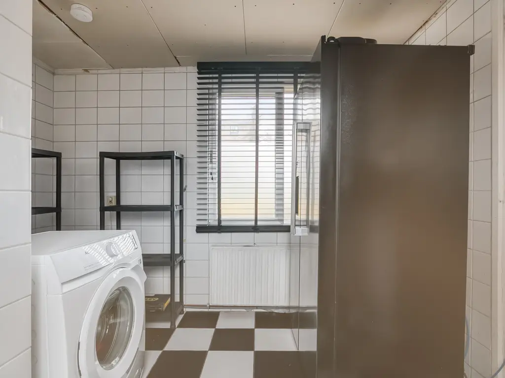 Kwaadeindstraat 100, TILBURG