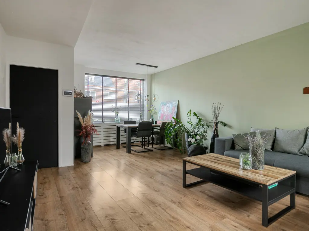 Kwaadeindstraat 100, TILBURG