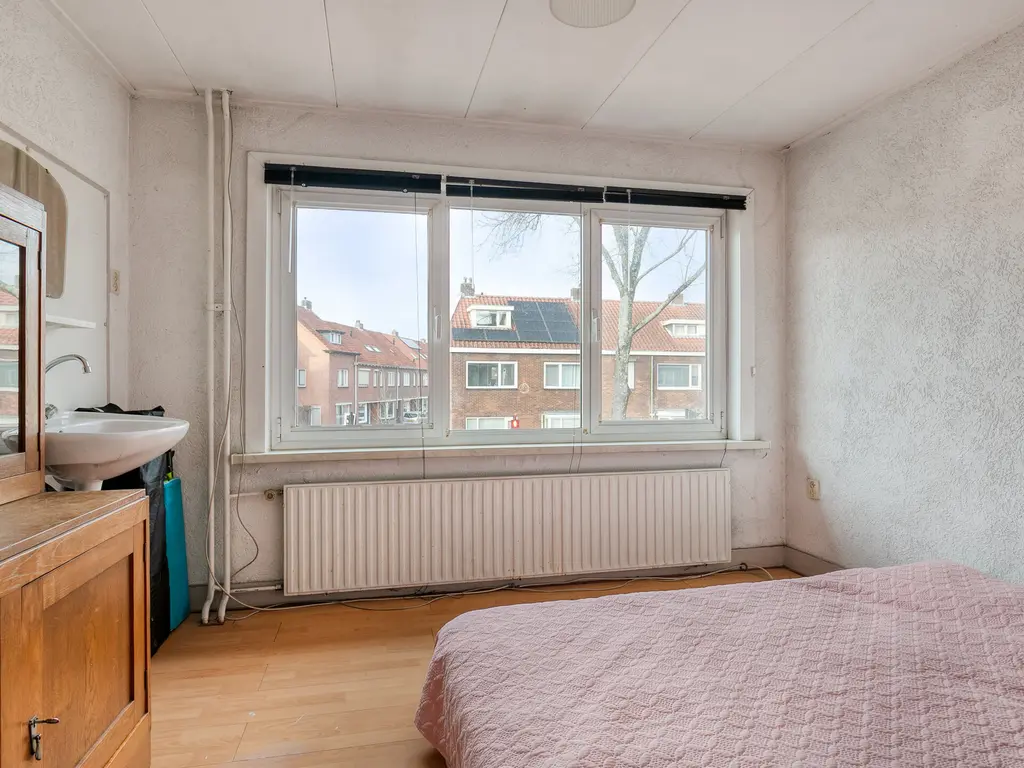 Kwaadeindstraat 100, TILBURG