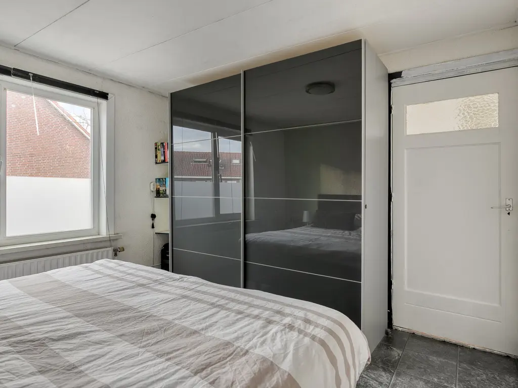 Kwaadeindstraat 100, TILBURG