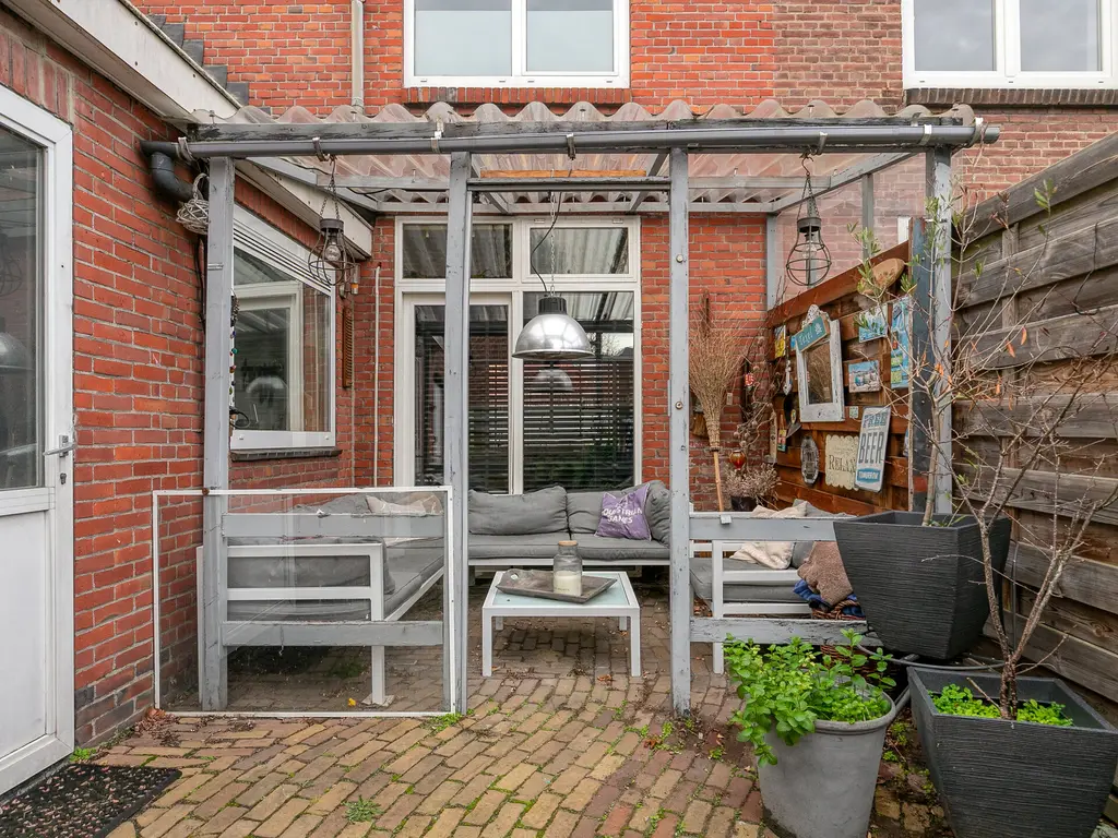 Kwaadeindstraat 100, TILBURG