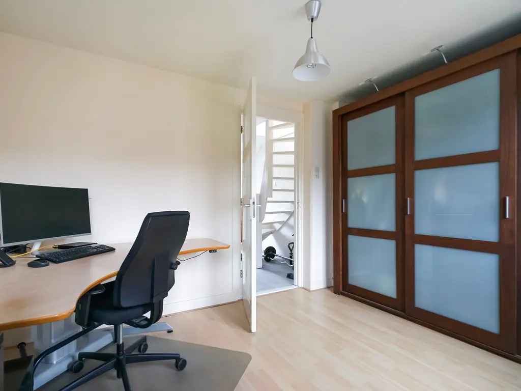 Jan de Weertstraat 32, Den Haag