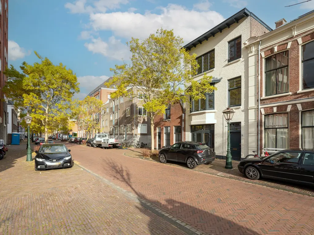 Kaiserstraat 32, Leiden