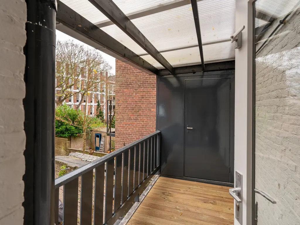 Kaiserstraat 32, Leiden