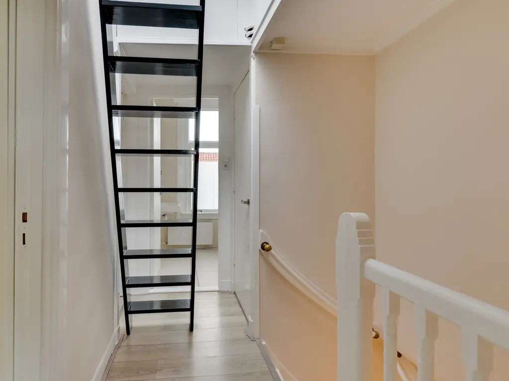 Kaiserstraat 32, Leiden