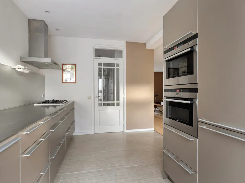 Meijerskade 10, Leiden