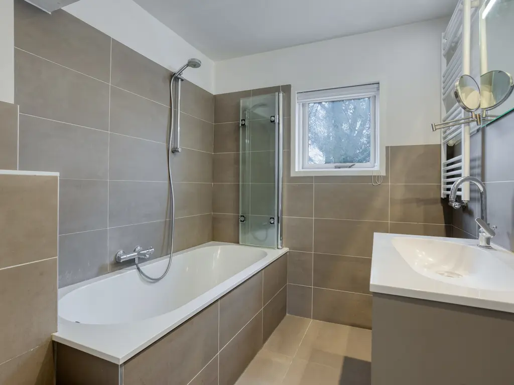 Meijerskade 10, Leiden