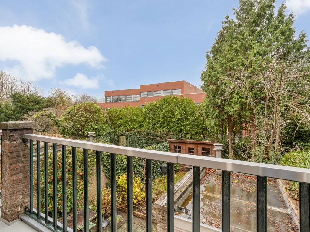 Meijerskade 10, Leiden