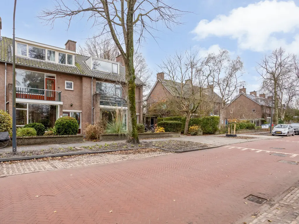 Meijerskade 10, Leiden