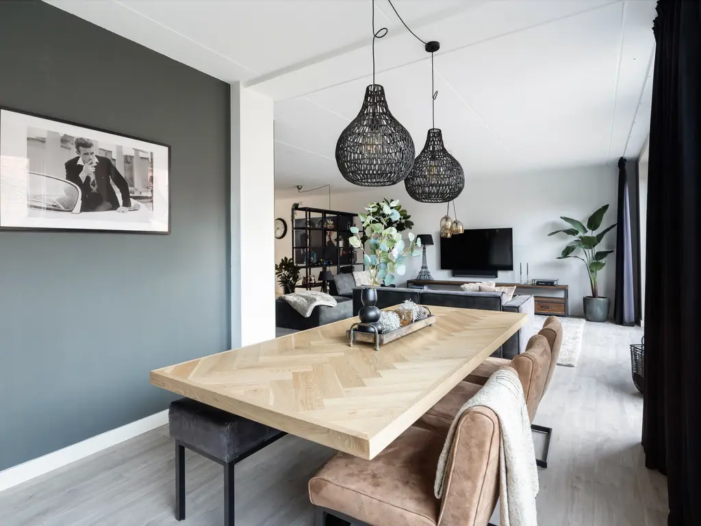 Zilvermijn 29, RHOON