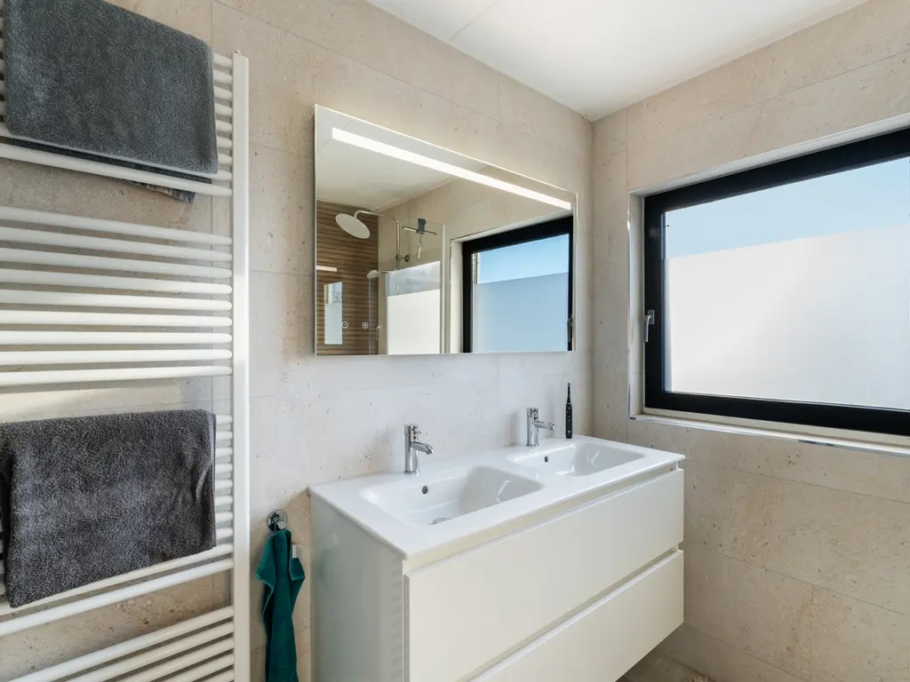 Hoofdweg 164C, ROTTERDAM