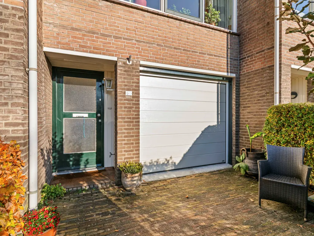 Jan Albert de Gravenlaan 34, Zoeterwoude