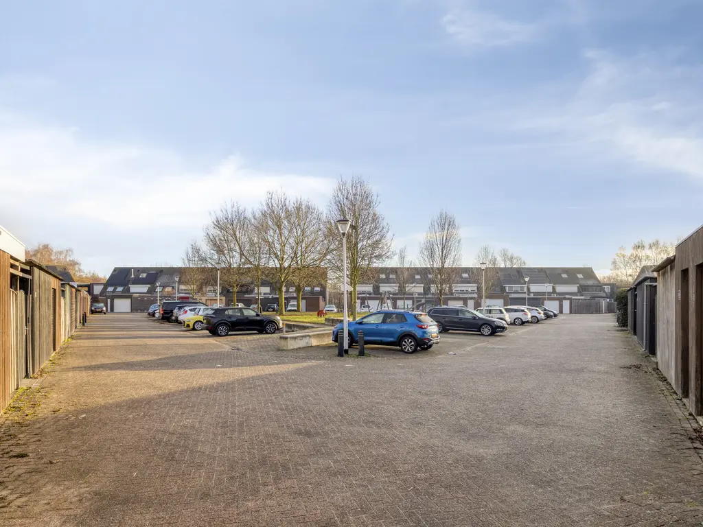 Riethovenerf 13, TILBURG