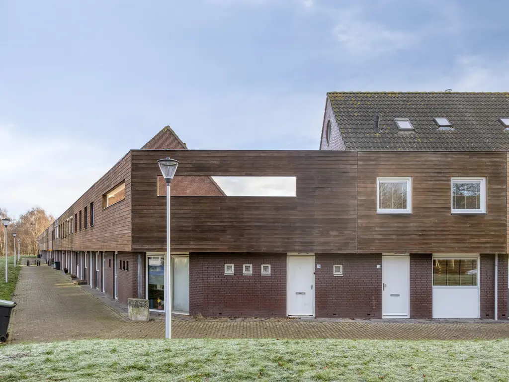 Riethovenerf 13a, TILBURG