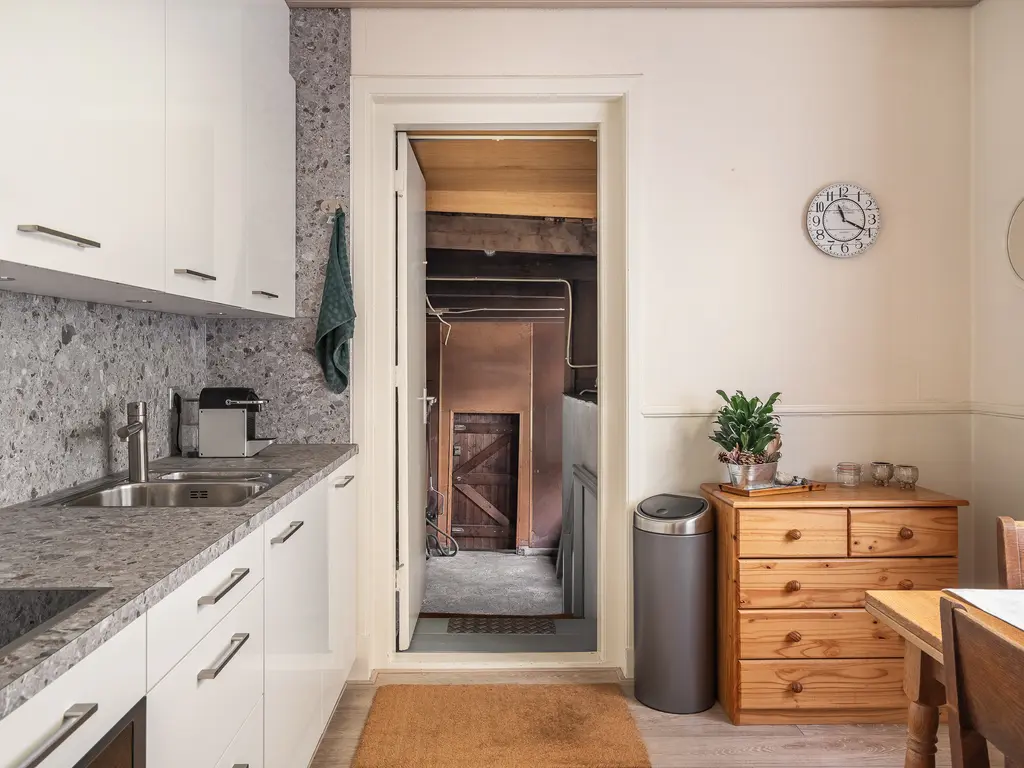 Hoofdweg 129, ROTTERDAM