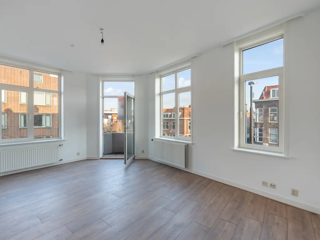 Straatweg 53A, ROTTERDAM