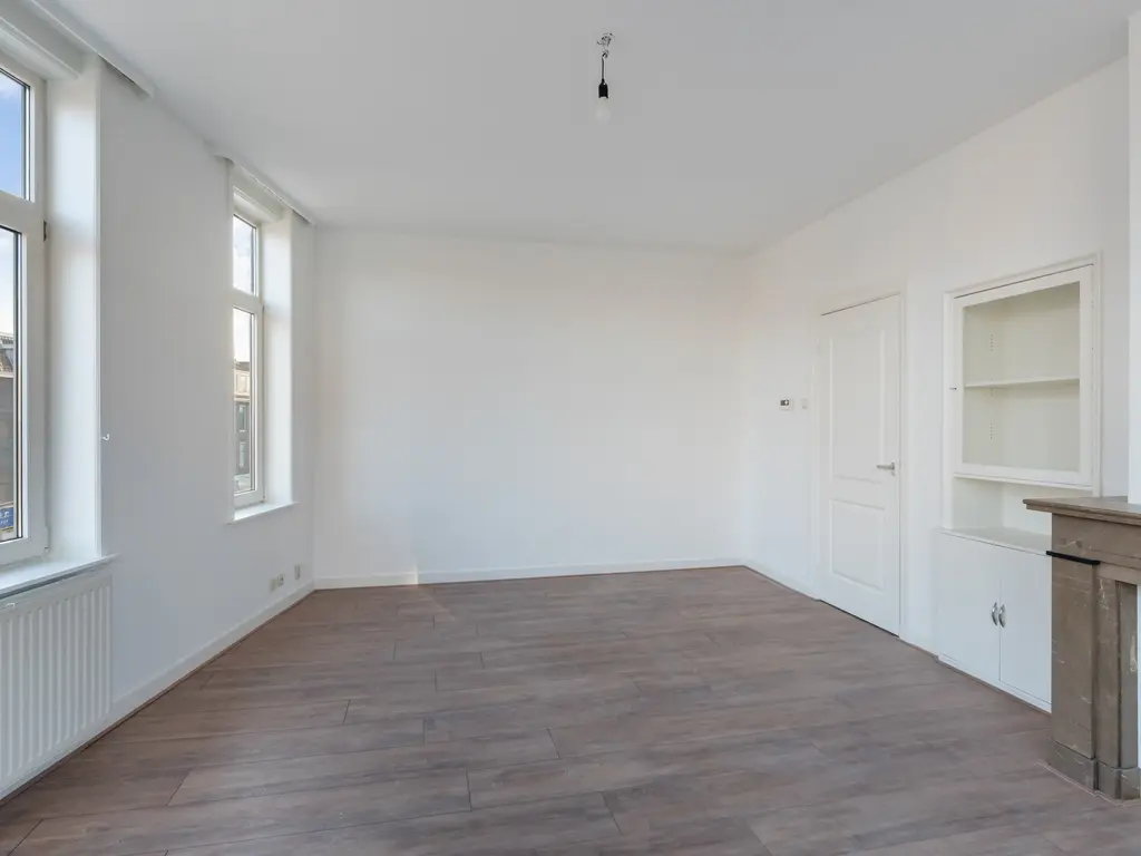 Straatweg 53A, ROTTERDAM