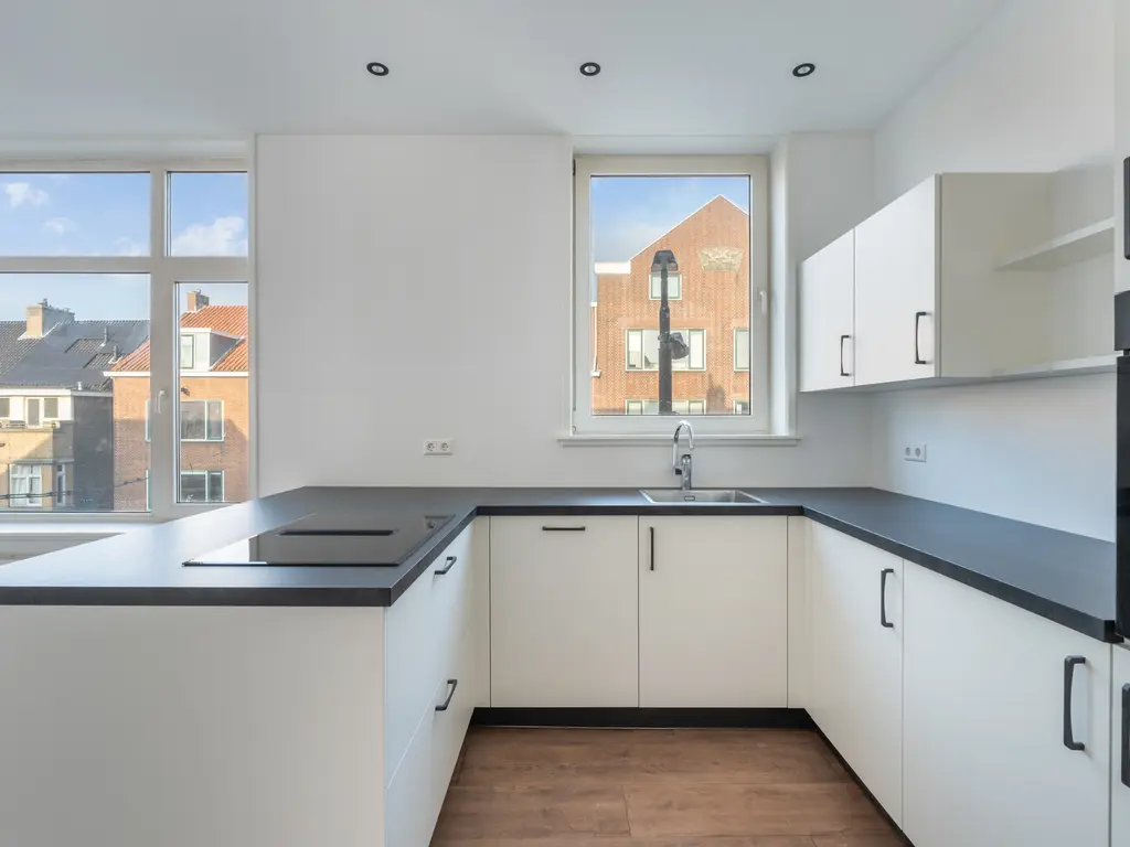 Straatweg 53A, ROTTERDAM