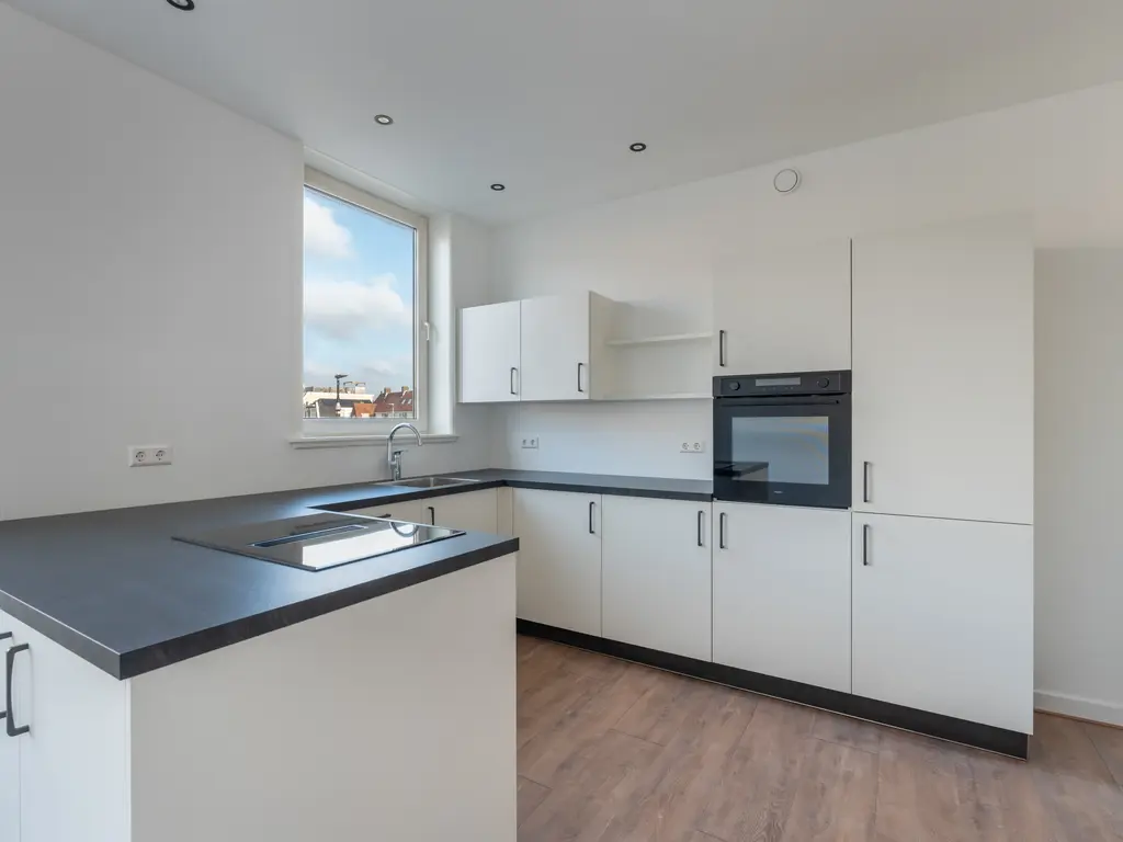 Straatweg 53A, ROTTERDAM