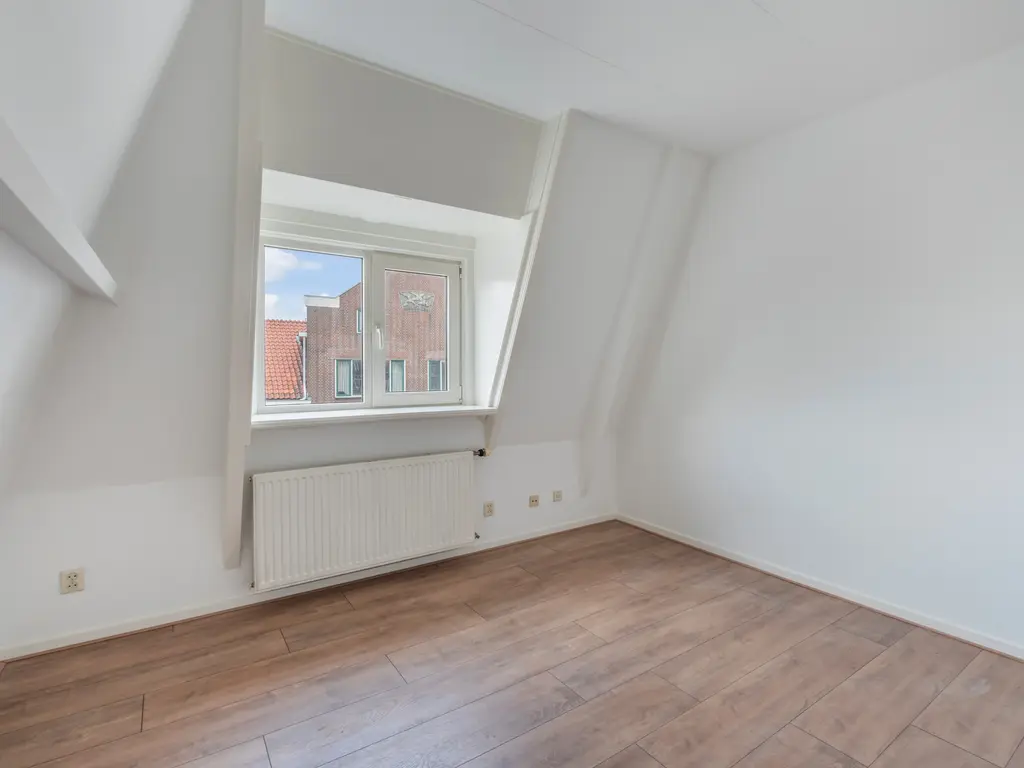 Straatweg 53A, ROTTERDAM