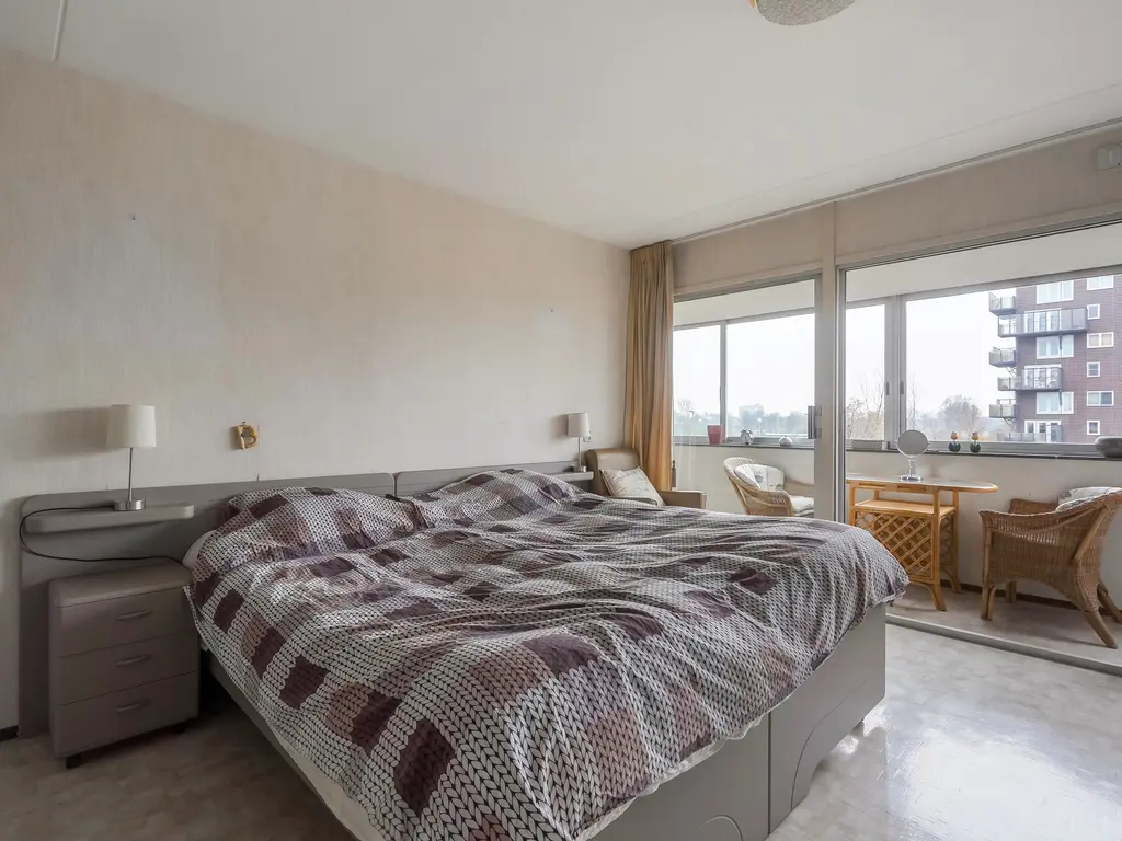 Dedemsvaartweg 1157, Den Haag