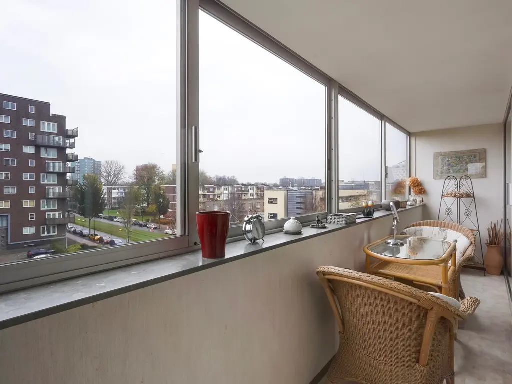 Dedemsvaartweg 1157, Den Haag