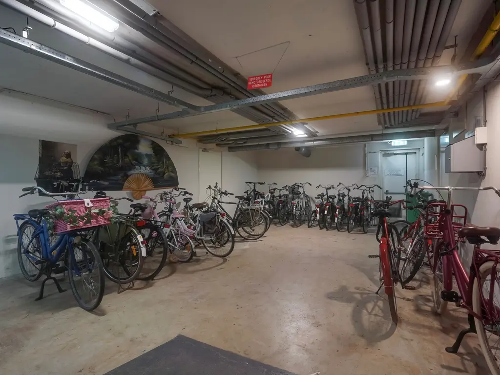 Dedemsvaartweg 1157, Den Haag