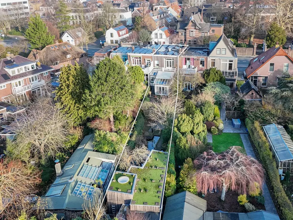 Hoge Rijndijk 237, Leiden