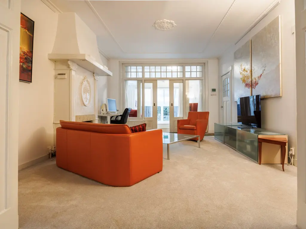 Hoge Rijndijk 237, Leiden