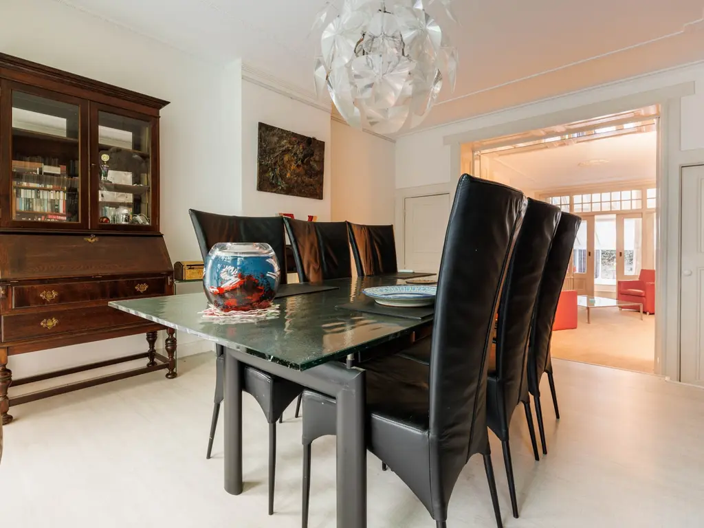 Hoge Rijndijk 237, Leiden