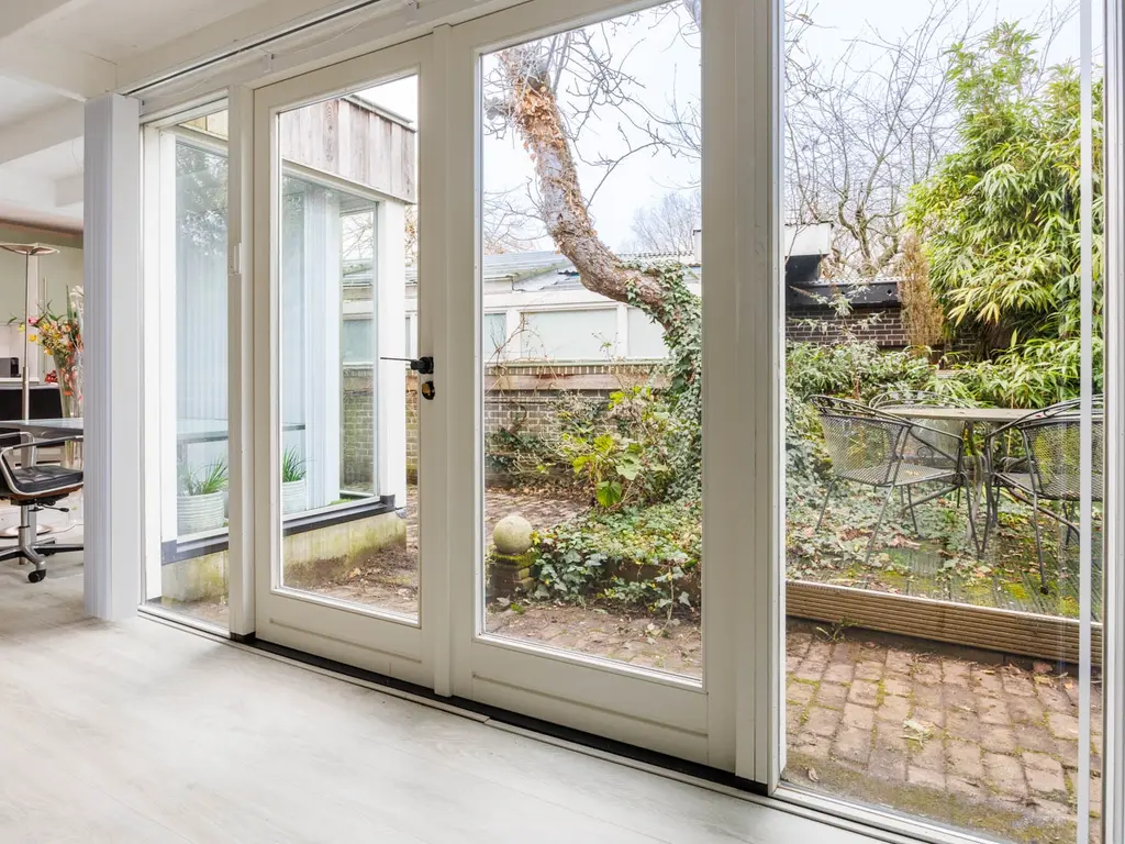 Hoge Rijndijk 237, Leiden