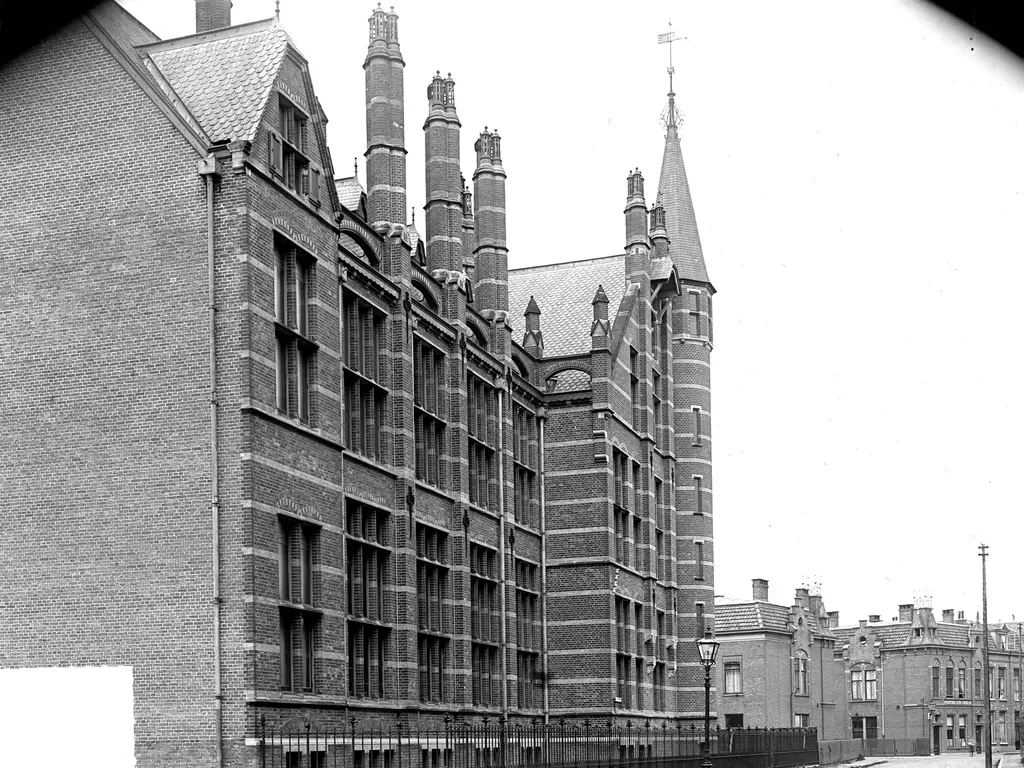 Hugo De Grootstraat 33, Leiden