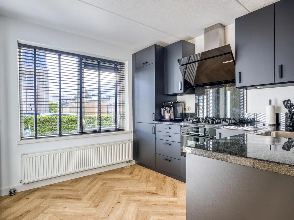 Cees Buddingh'hof 117, HOORN