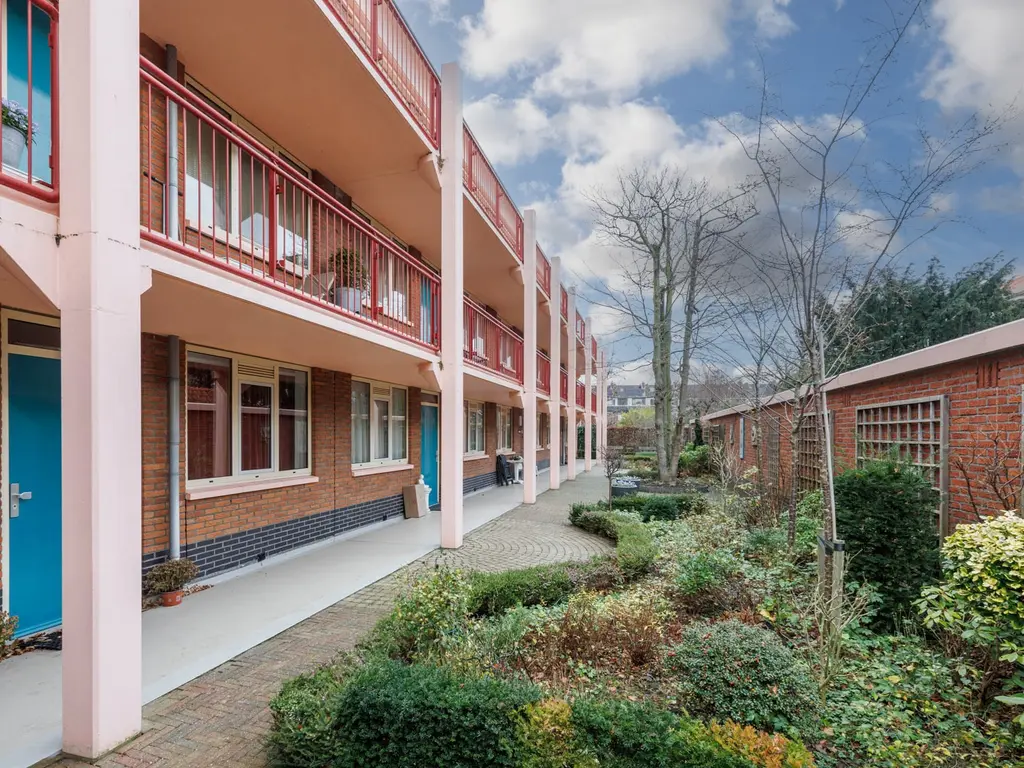 De Meij van Streefkerkstraat 92, Leiden