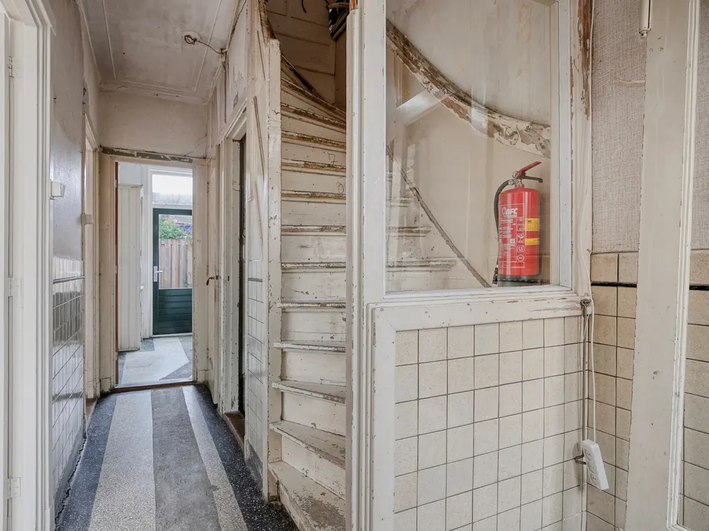 Lusthoflaan 1A, Leiden