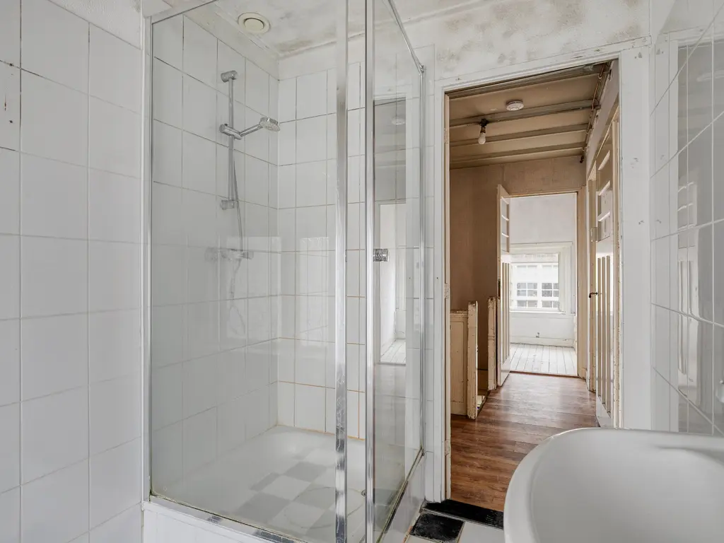 Lusthoflaan 1A, Leiden