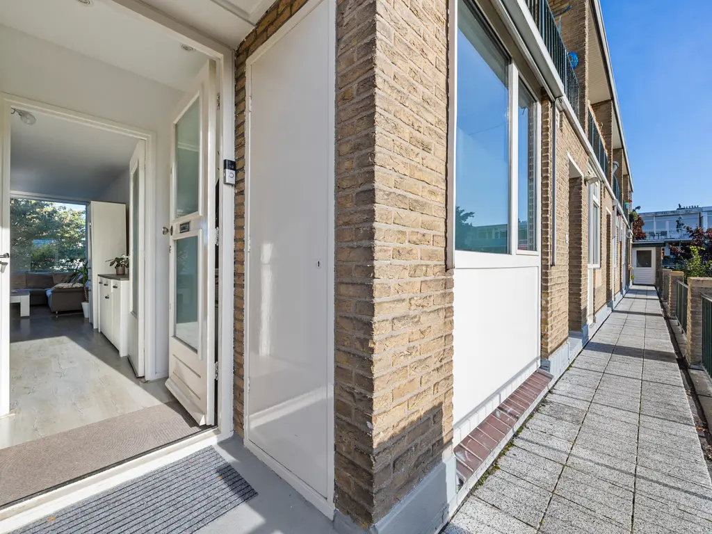 Van Ruysdaellaan 44, Leidschendam