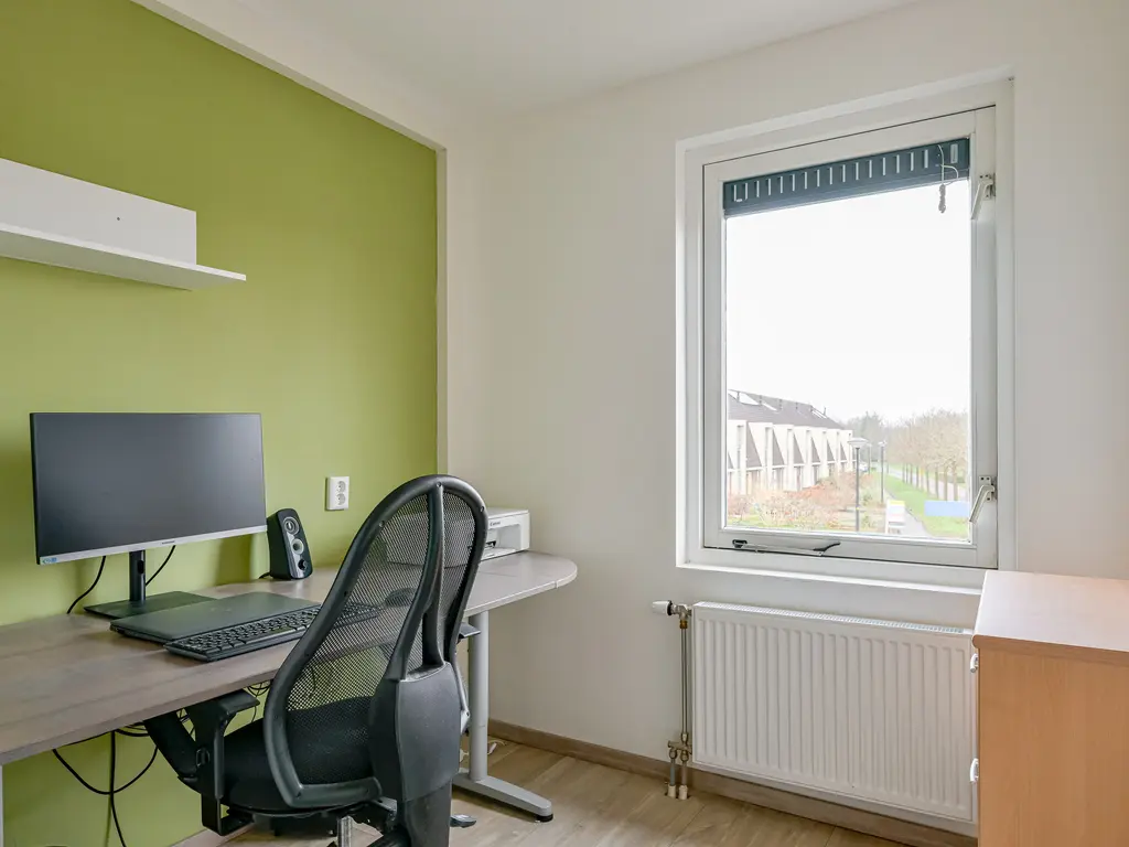 Aagje Dekentuin 28, HEERHUGOWAARD