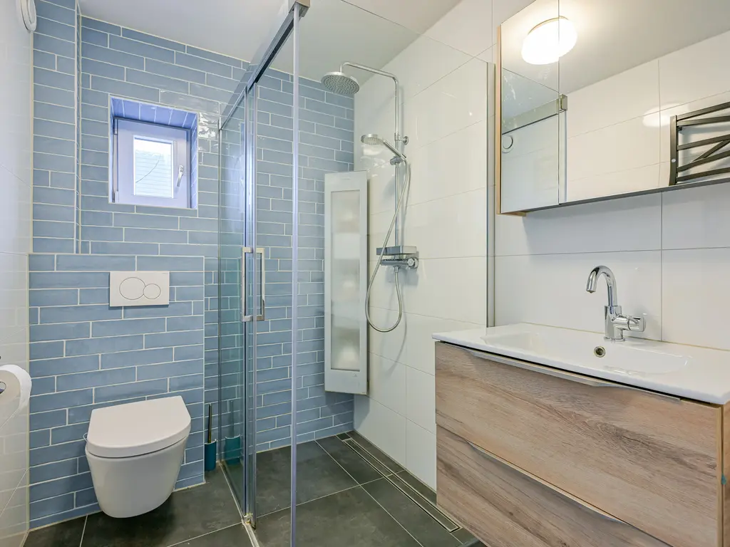 Aagje Dekentuin 28, HEERHUGOWAARD