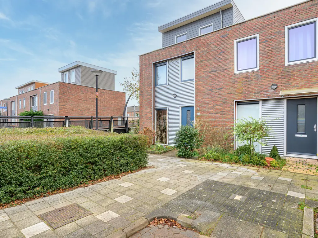 Aagje Dekentuin 28, HEERHUGOWAARD