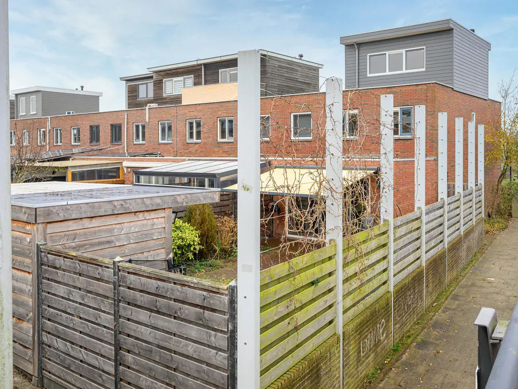 Aagje Dekentuin 28, HEERHUGOWAARD