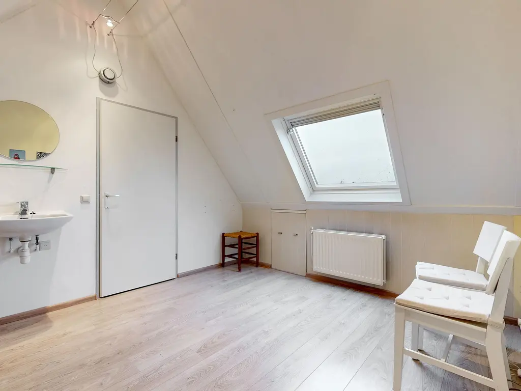 Mastbos 143, HOOFDDORP