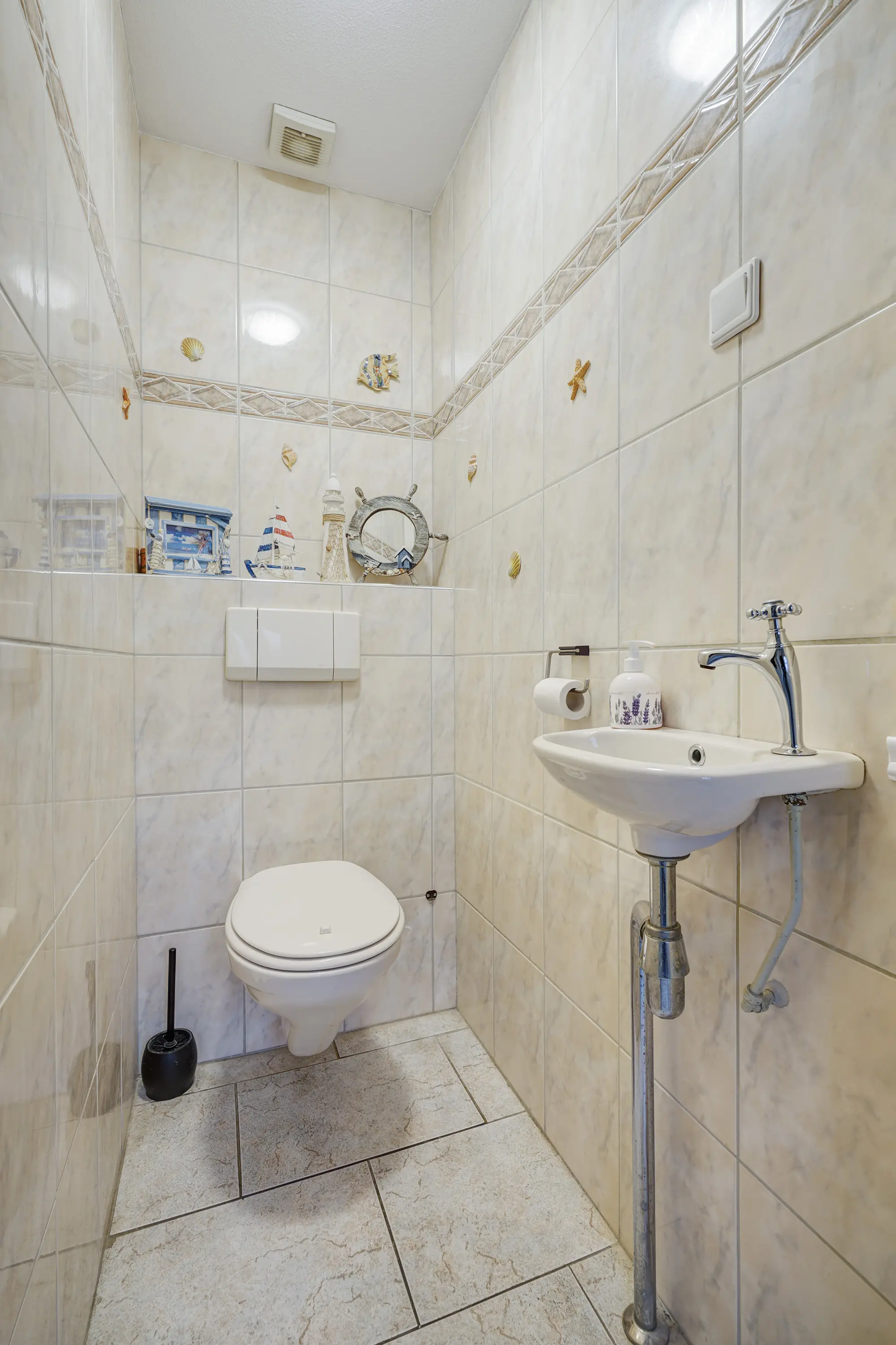 President van Heelstraat 13