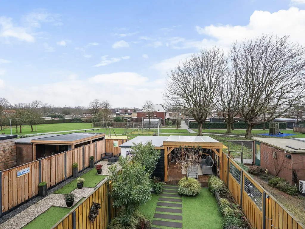 President van Heelstraat 13, HOEK VAN HOLLAND