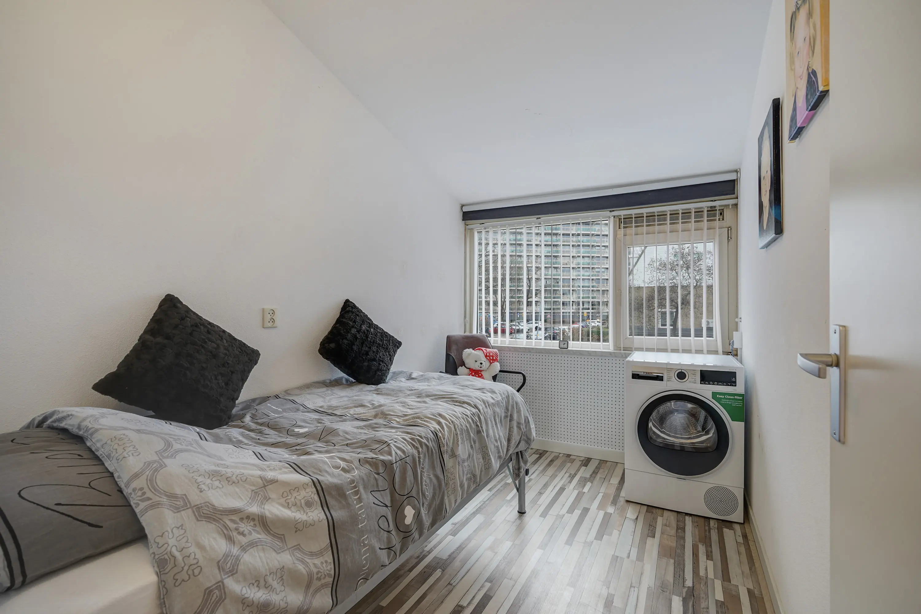 President van Heelstraat 13