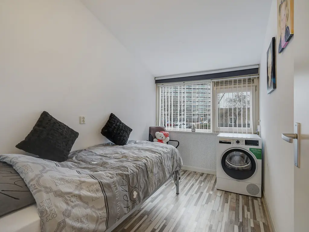 President van Heelstraat 13, HOEK VAN HOLLAND