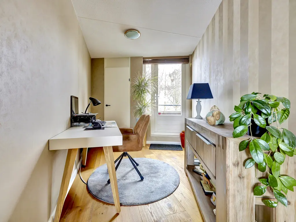 Lijsterbeswede 79, BARENDRECHT