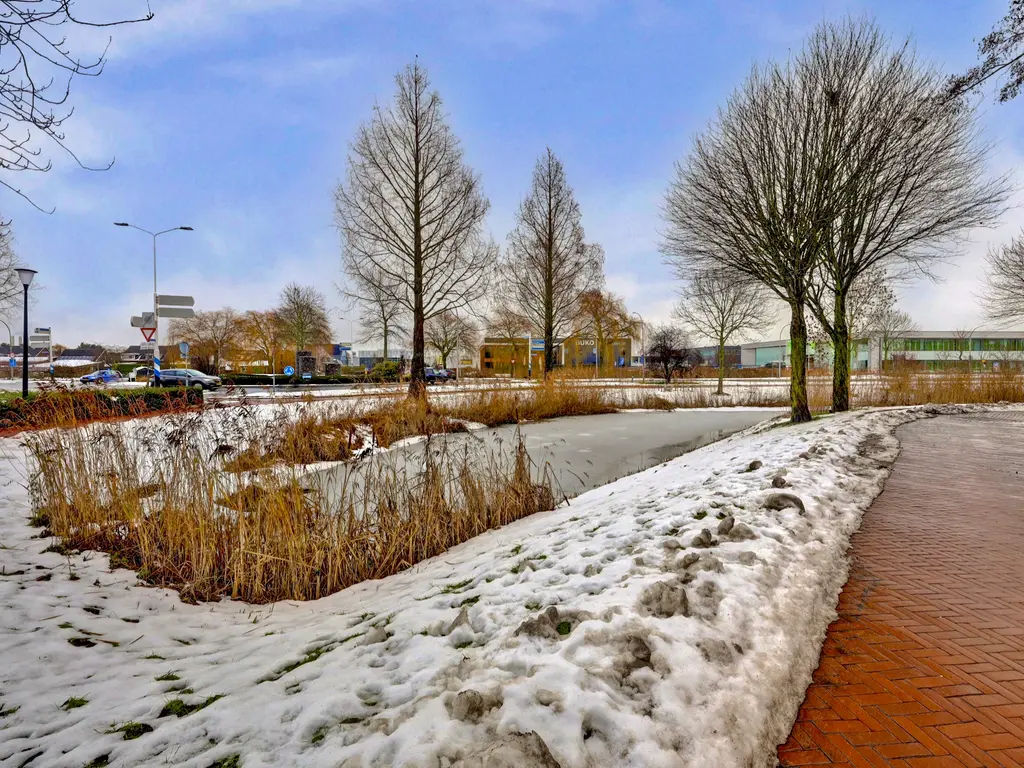 Lijsterbeswede 79, BARENDRECHT